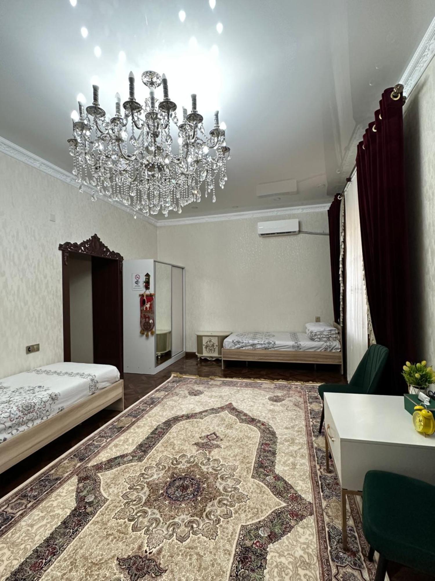 Sultan Saray Hostel Osh Exterior photo